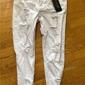 Cover Girl New With Tags White Distressed Women’s Jeans Size 11/12